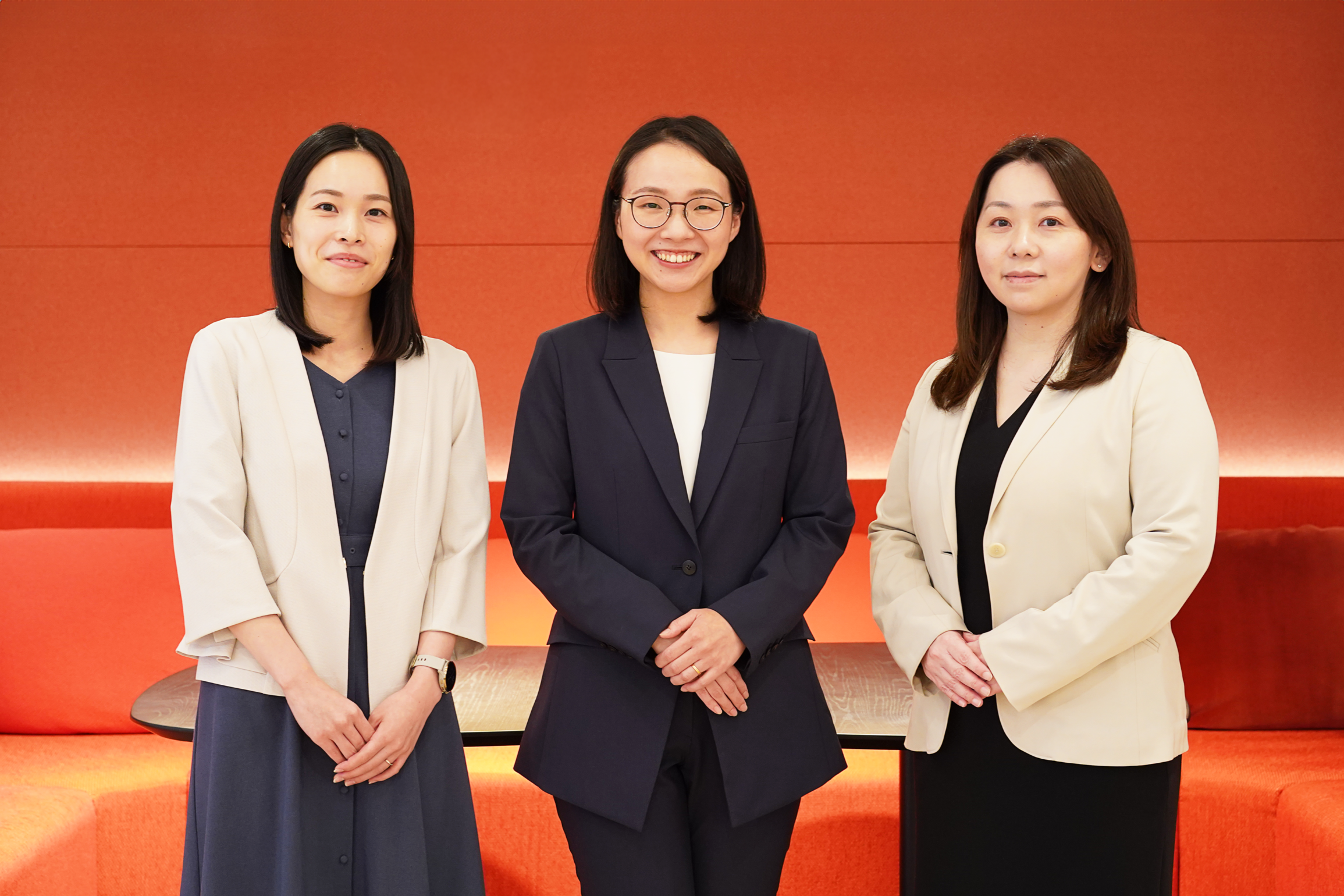 PwCコンサルティング Finance Transformationチーム  インタビュー／既存のキャリアパスにとらわれず「新たな選択肢」を生み出せるPwCの組織風土と環境 | AXIS Insights