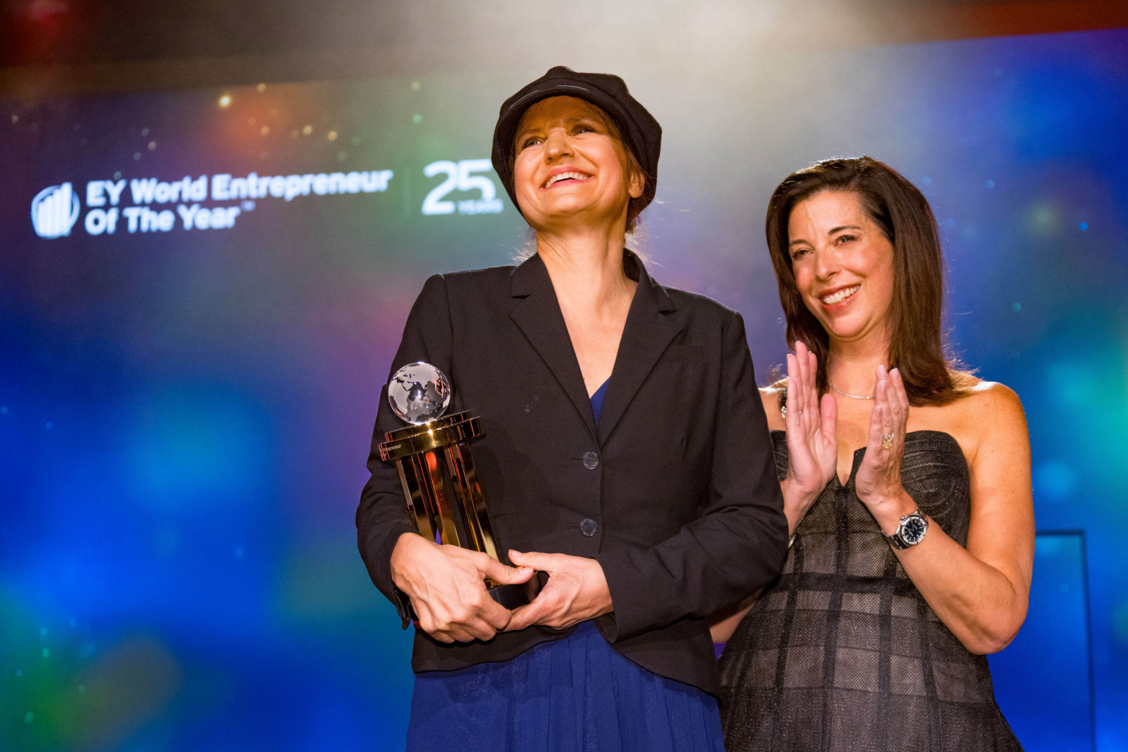 EY:2025年の世界ナンバーワンのアントレプレナーが決定 スウェーデンのStina Ehrensvärd氏が「EY World Entrepreneur Of The Year™2025」を受賞