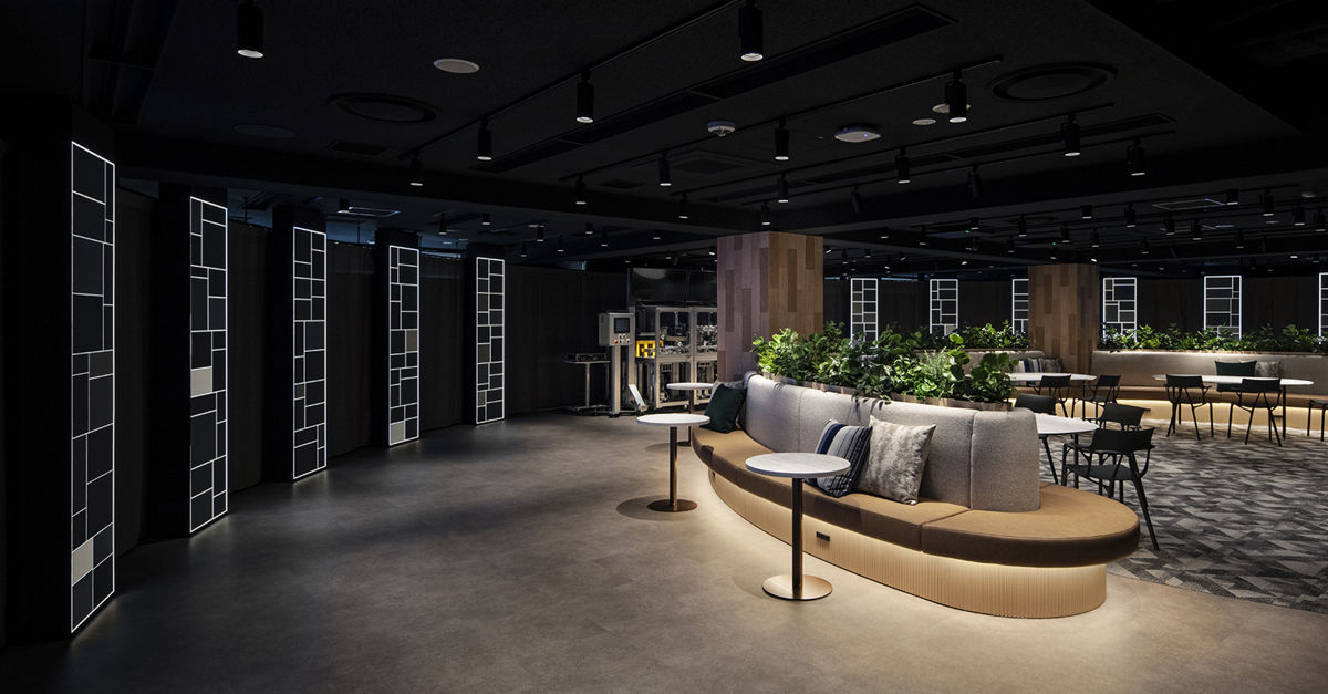 デロイト トーマツ コンサルティングが、日本初の共創型AI体験施設「Deloitte Tohmatsu AI Experience Center」を丸の内に開設