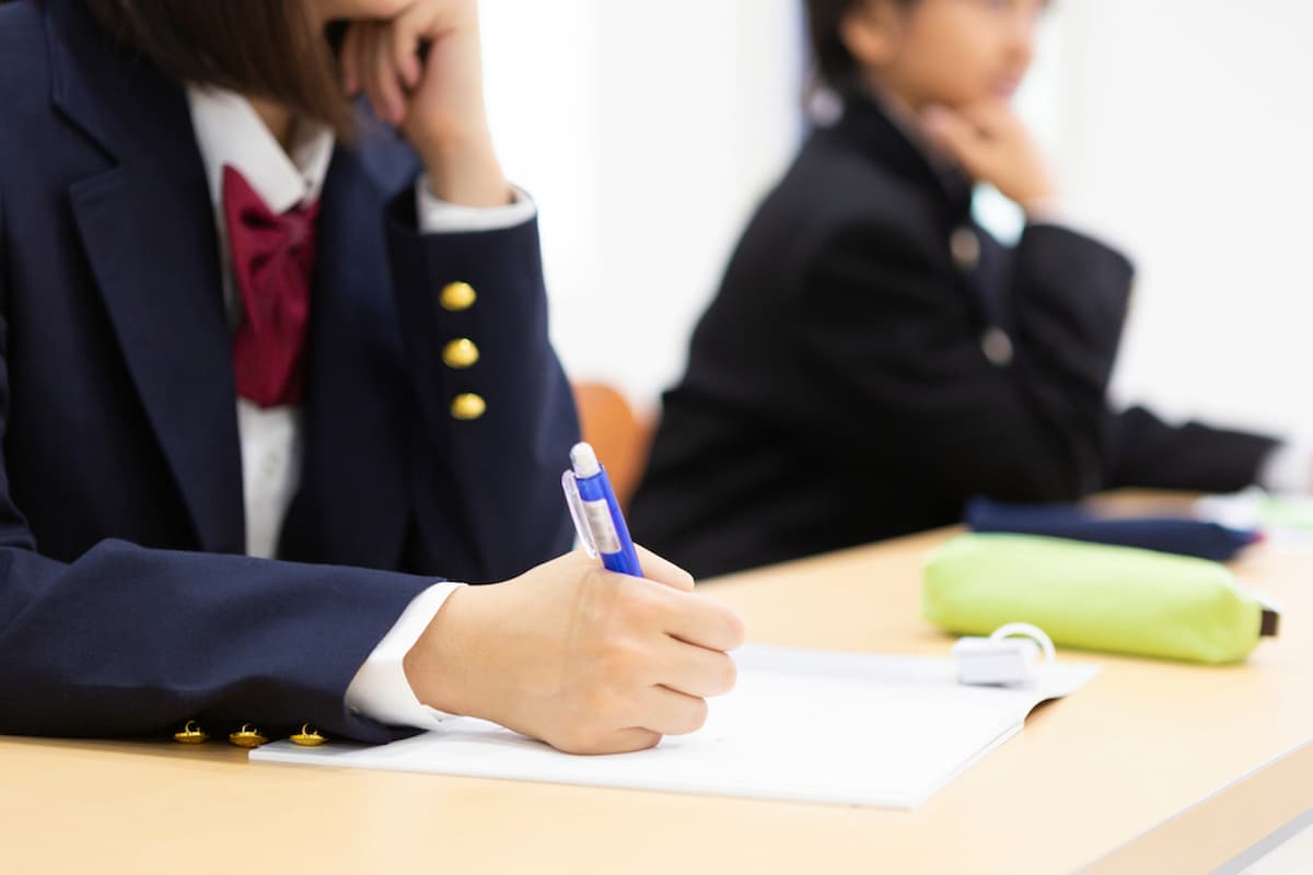 【MBBのケース面接実践】学習塾を題材とした市場規模推定・売上拡大策とQ&A対策